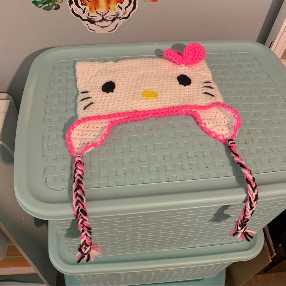 Hello Kitty cap